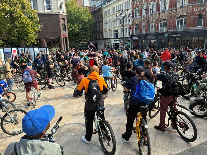 Crowd at start of DNB ride Victoria Square