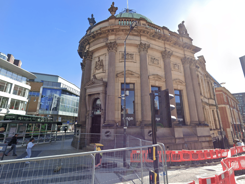Students can grab £2.50 pints at O’Neill’s Leeds from Sunday to Friday as part of its Freshers offer, running until the end of October. There are also midweek drinks deals and food offers.