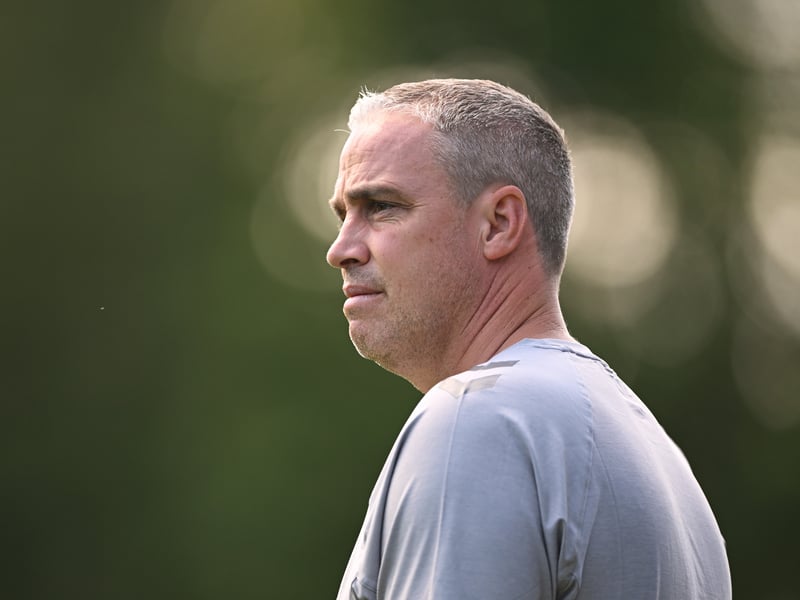 Previously highly rated due to his work with Cheltenham Town and Barnsley, Duff has struggled in recent years, and was sacked as manager of Wycombe Wanderers in September. Likely to want a quick return to management, he's amongst the favourites for the Easter Road job.