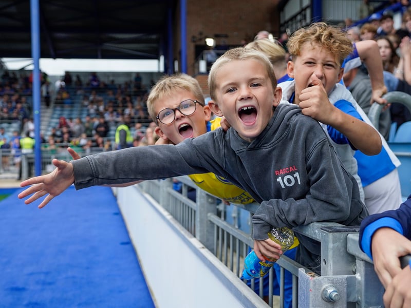 Brilliant pictures of Portsmouth faithful backing team against Blackburn Rovers.