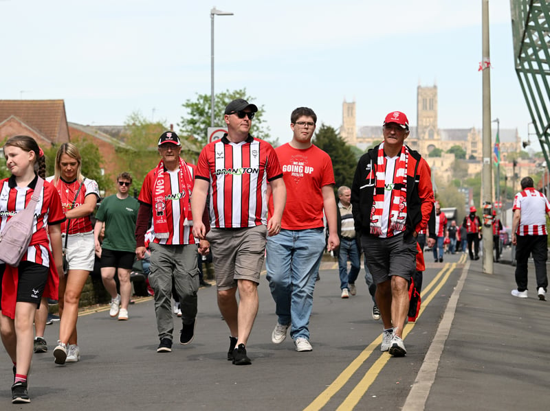 Average attendance: 10,532.