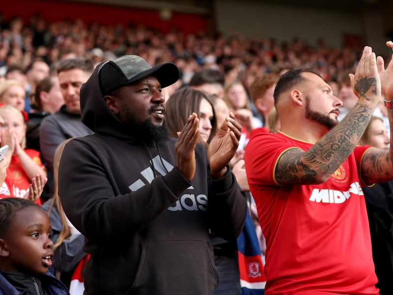 Average attendance: 29,610.