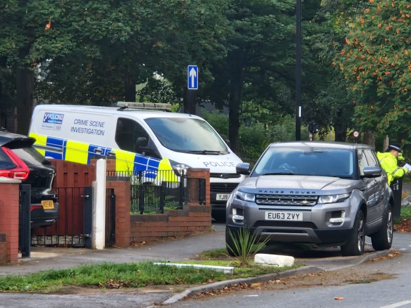 Police cordon at Horninglow Road, off Barnsley Road, next to Longley Park Sixth Form, Sheffield. Photo: Finn Smith, Iconic Media