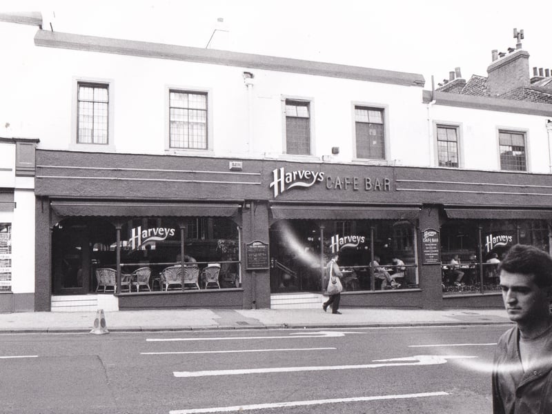 Do you remember Harveys Cafe and Bar on Merrion Street?