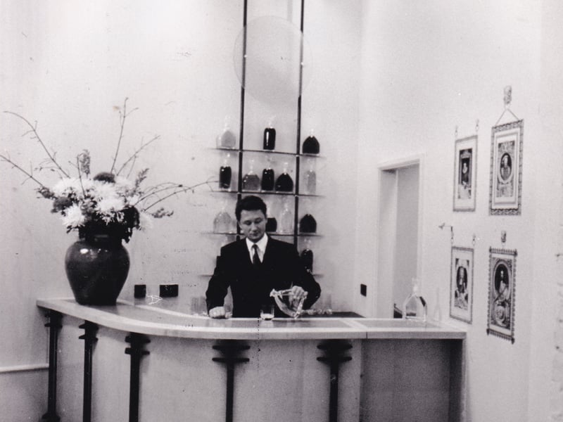 The cocktail bar at 42 The Calls pictured in March 1993.