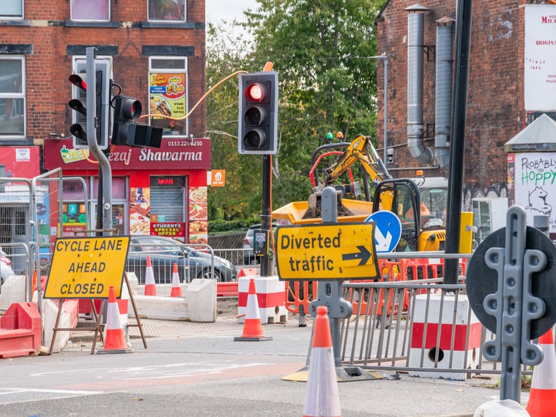 Work on the final phase of the A660 Woodhouse Lane and Cliff Road is on track to complete in Spring 2027.