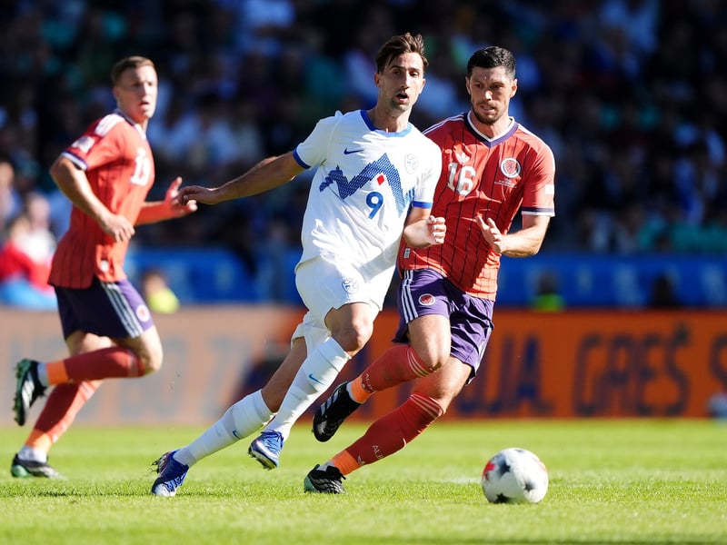 Looking to banish any lingering memories of his Brazilian blunder in Miami three months earlier, this was a far more sure-footed showing from the Dinamo Zagreb man. A few slack moments but defended stoutly. 6