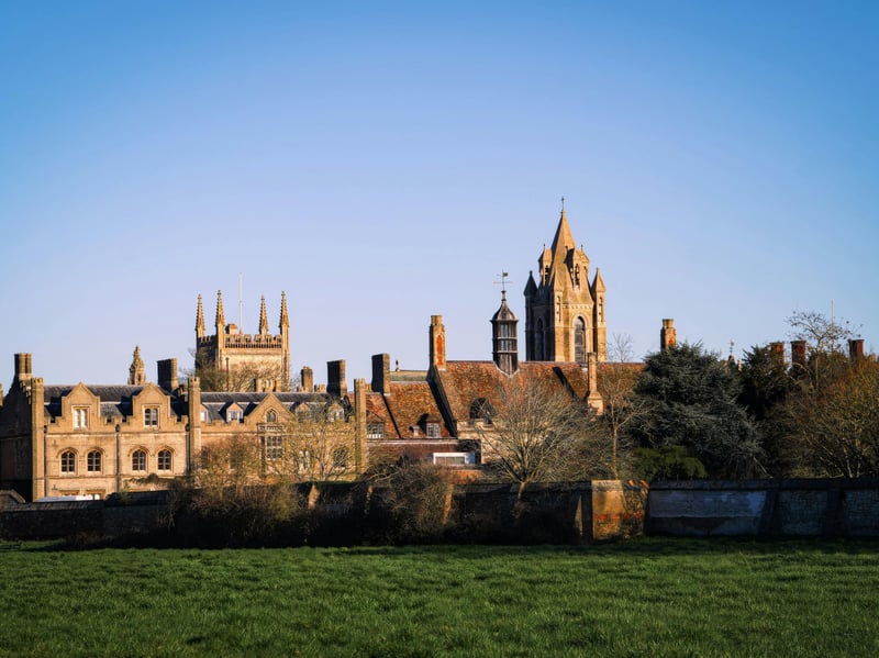 Oxford University takes second sport, earning 96.9 points out of 100. It earned the full 10 points for the amount of money spent on each student.