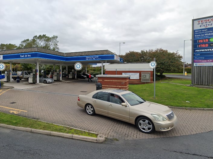 TESCO - SANDHAMS WAY, BLACKPOOL: 168.9p