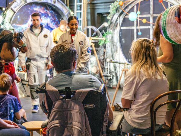 A heart-warming new play packed with original live music, following a charmingly eccentric mobile library as it weaves through the rural communities and forgotten corners of East Yorkshire.🎭 Interplay Theatre