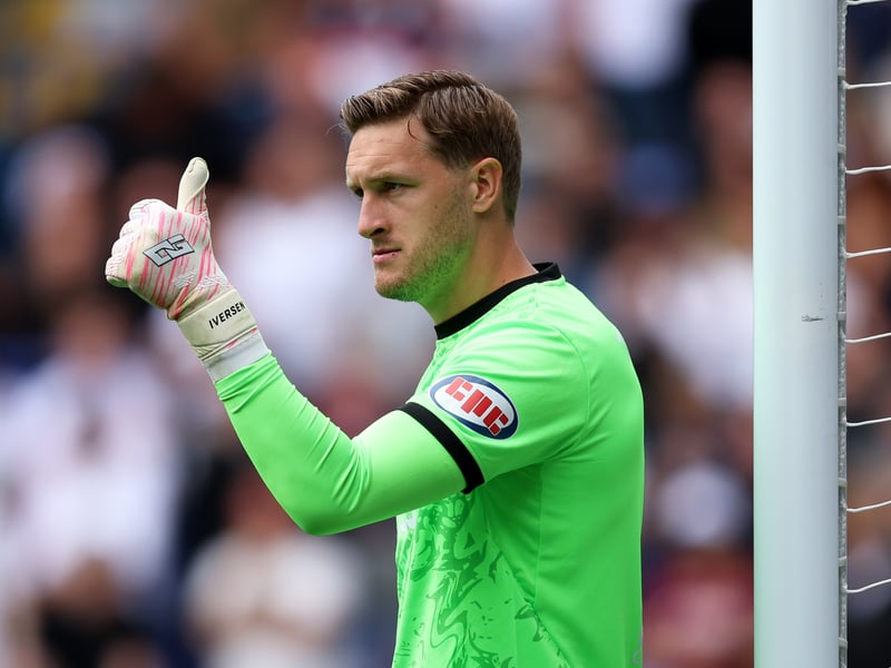 Daniel Iversen will remain in goal as he tries to keep a first PNE clean sheet since February.