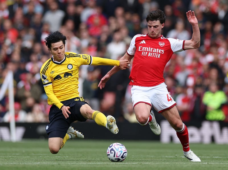 7 - Probably United's best player in the first half, buzzing about everywhere, booked but made a huge challenge to thwart an Arsenal counter. A very good display all round and his booking led to him being subbed.