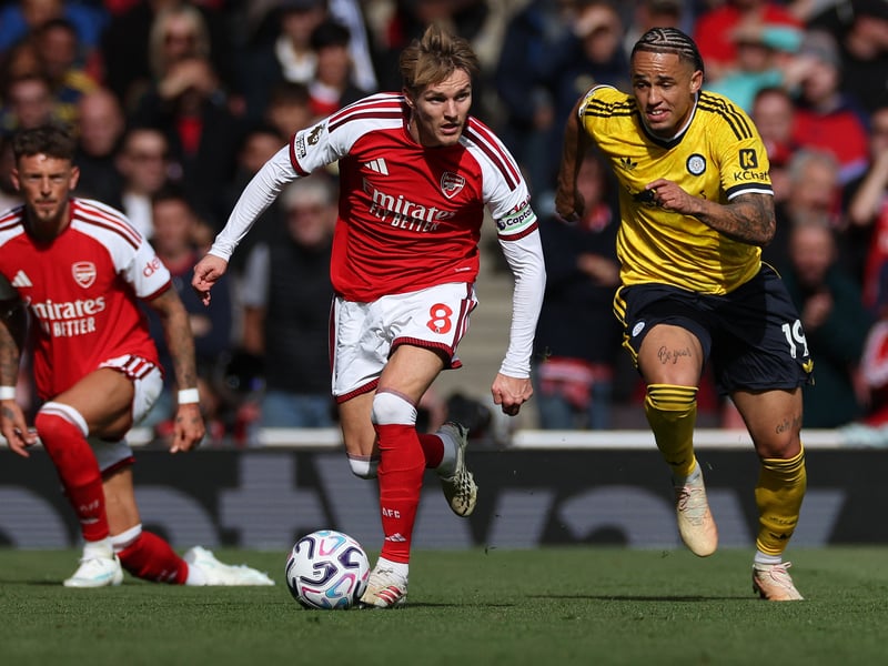6 - Looked bright as a button in the warm up and that proved the case in the game itself although did overcook a cross which ended a threatening attack but faded after the break.