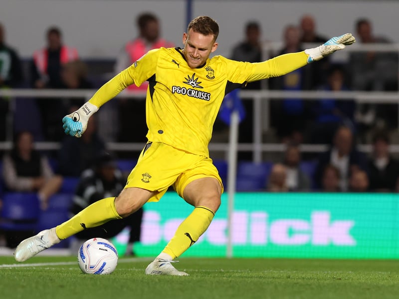 Like Larin, Peretz was forced to withdraw from international duty because of injury. The keeper picked up a minor calf problem with Israel but has recovered and is anticipated to start between the sticks against Pompey. 