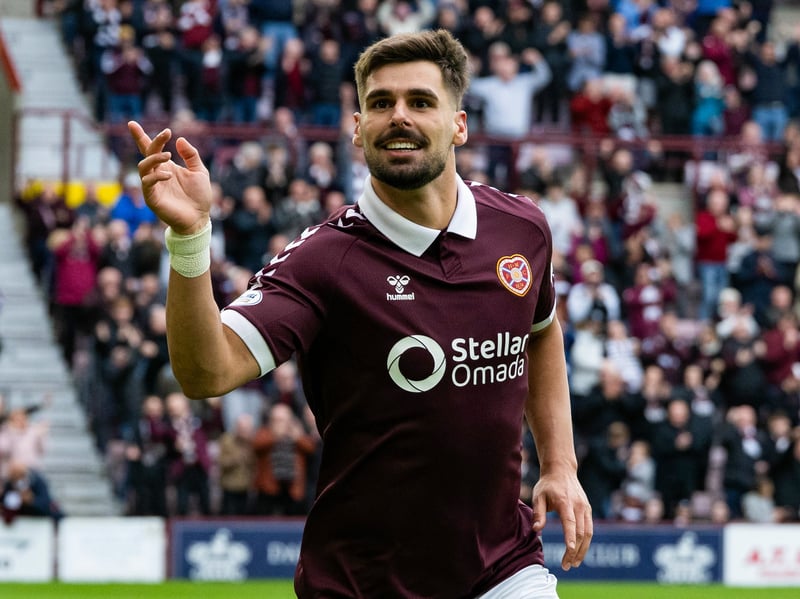 6/10 Booked early for shirt-pulling. Should have hit the target with a late first-half chance. Not happy being subbed but risked a second booking after a couple of second-half fouls.