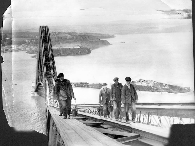 Painting the Forth Bridge in 1931