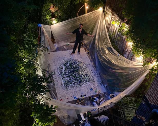 Fergus painted his own work of art in the garden of Jackson Pollock's former NY apartment. He got inspired during the Covid lockdown