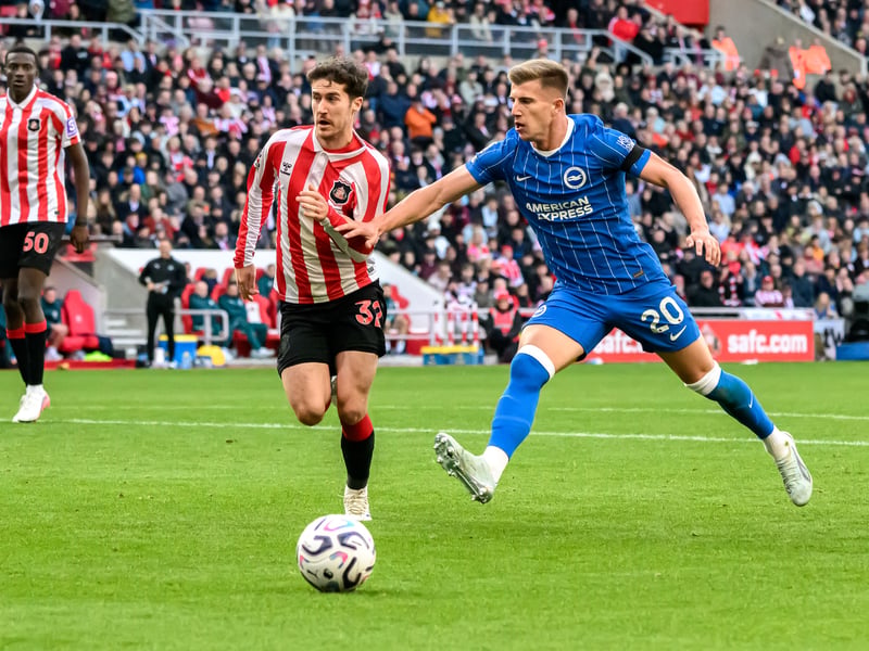 Hume has had a very heavy workload of late when international commitments are also factored in but injuries mean he might need to go again here. Came off after an hour last week in Portugal and was replaced by Nordi Mukiele - might the blueprint be similar here?