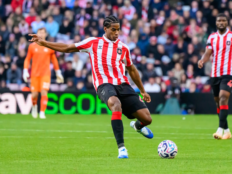 Made some good defensive interventions including one important tackle at the start of the second half but wasn’t able to get forward as much as Sunderland would have hoped and had a quiet game in that regard. 5