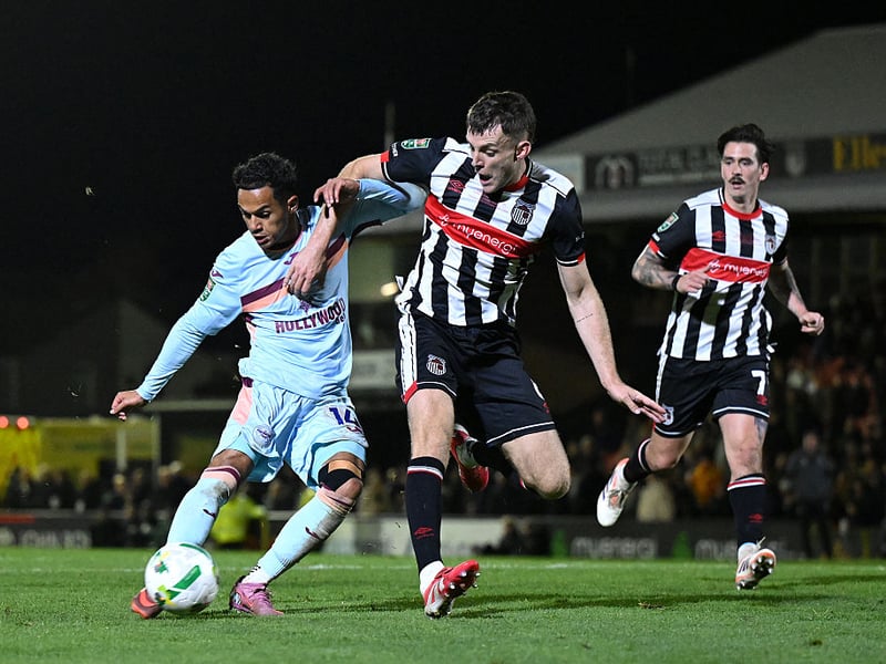 The defender joined on loan this week and could be handed an immediate debut.