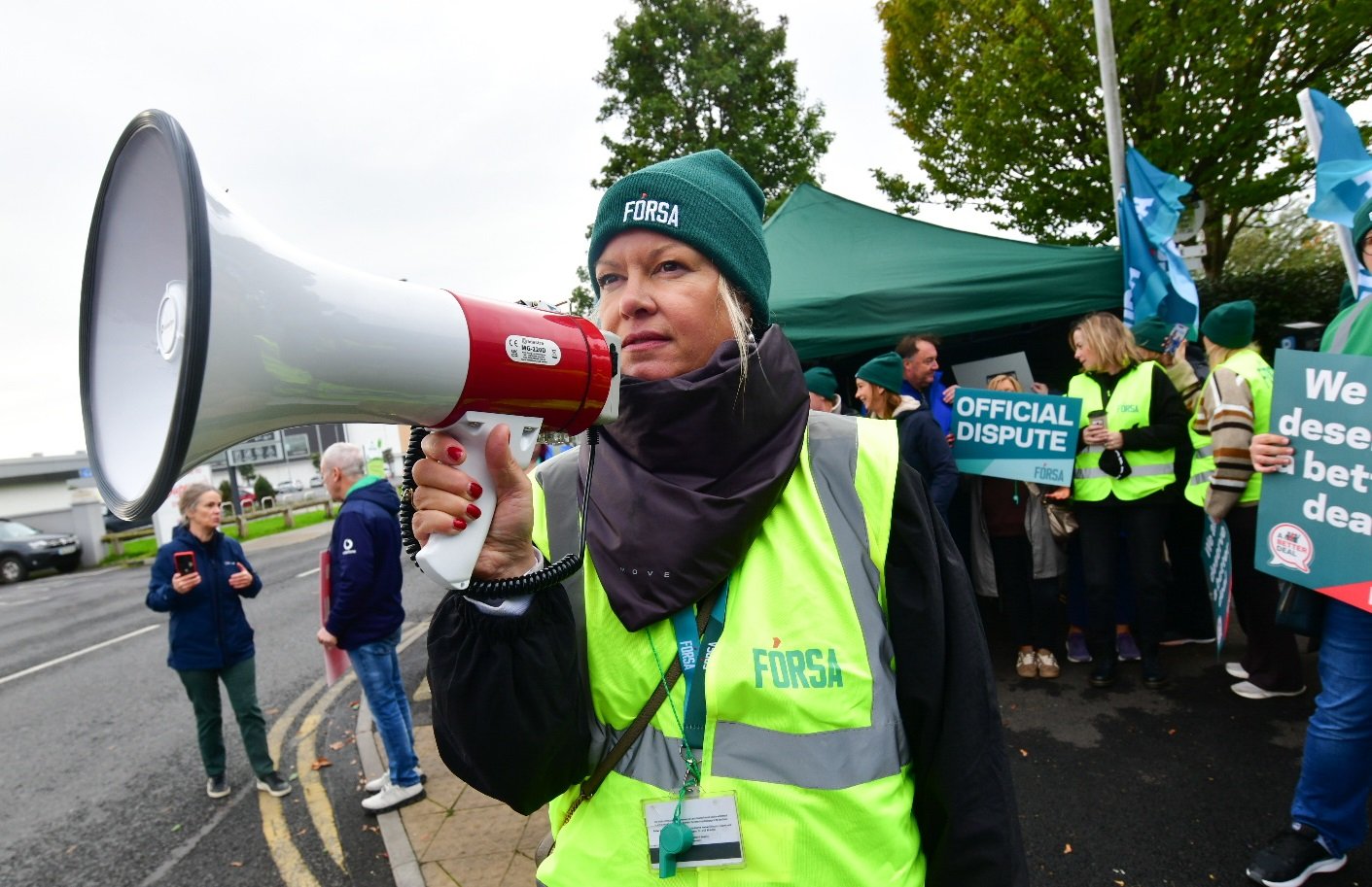 In PICTURES: Thousands of Laois public servants on strike in Portlaoise
