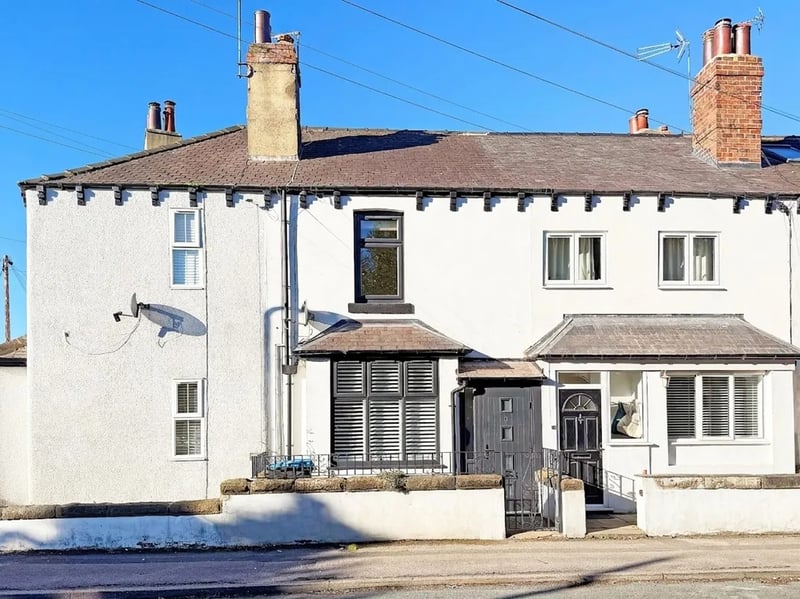 This two bedroom and one bathroom terraced house is for sale with Verity Frearson for £295,000