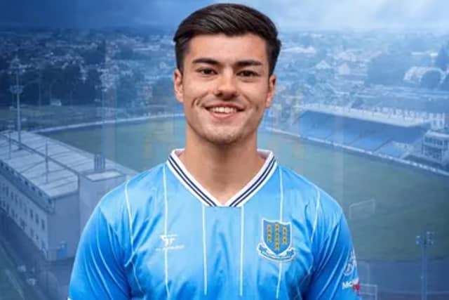 Former Glenavon full-back Len O’Sullivan has joined Ballymena United on a short term deal.