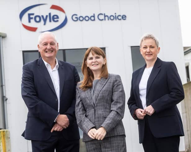 Pictured at the Foyle Food Group in Omagh at the announcement of a major £15million investment are from left, Terry Acheson, CEO of Foyle Food Group, Economy Minister Dr Caoimhe Archibald and Gráinne Moody, Director of Food and Drink at Invest NI. SU5542CD26