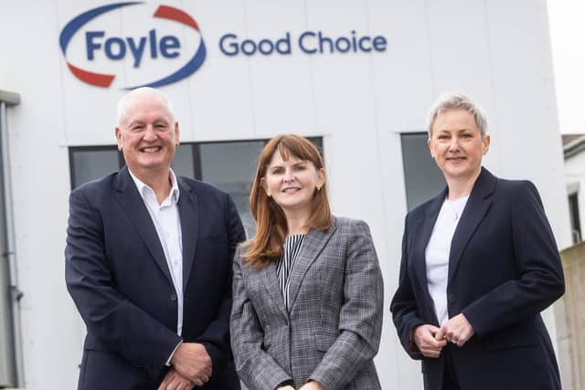 Pictured at the Foyle Food Group in Omagh at the announcement of a major £15million investment are from left, Terry Acheson, CEO of Foyle Food Group, Economy Minister Dr Caoimhe Archibald and Gráinne Moody, Director of Food and Drink at Invest NI. SU5542CD26