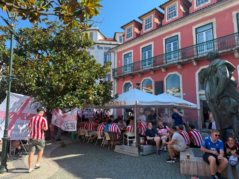 Sunderland fan takeover! Incredible scenes in Portugal.