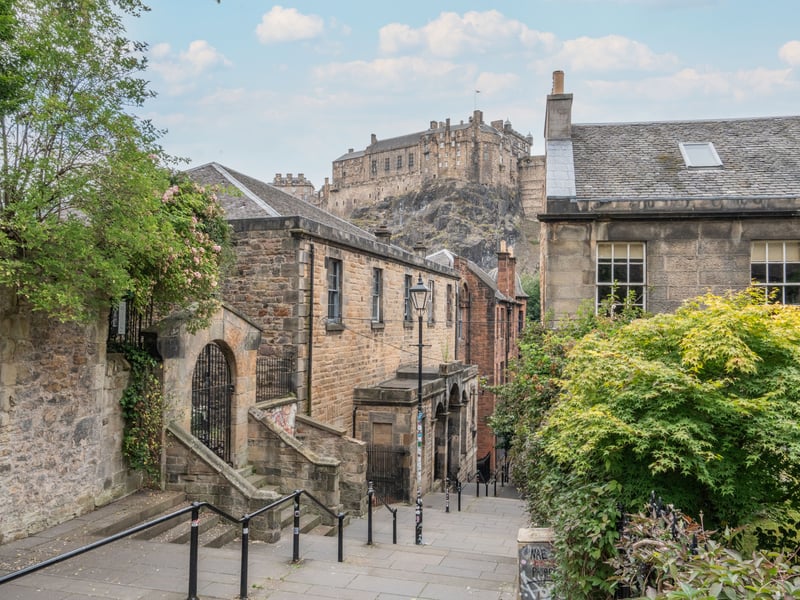 The Vennel is one of Edinburgh's most iconic and picturesque addresses, tucked away just above the Grassmarket in the heart of the Old Town. Forming part of Edinburgh's UNESCO World Heritage Site and designated Conservation Area, this historic setting is renowned for its cobbled closes, centuries-old architecture and central location.