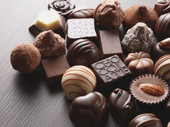 Expert-led chocolate tasting events, masterclasses, and bespoke single-origin truffle creations crafted by a master chocolatier. 🍫 Outwood, West Yorkshire, WF1 3DN