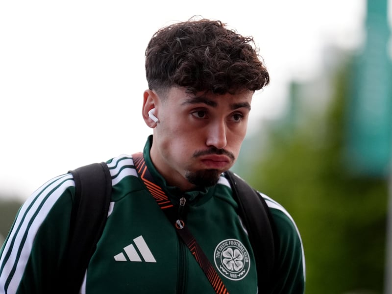 Failed to build on a positive outing against Motherwell. Displayed poor defensive concentration in the build-up to Benfica’s second goal, completely losing his marker. Blazed over as Celtic threatened to pull one back. Hooked at half-time. 3