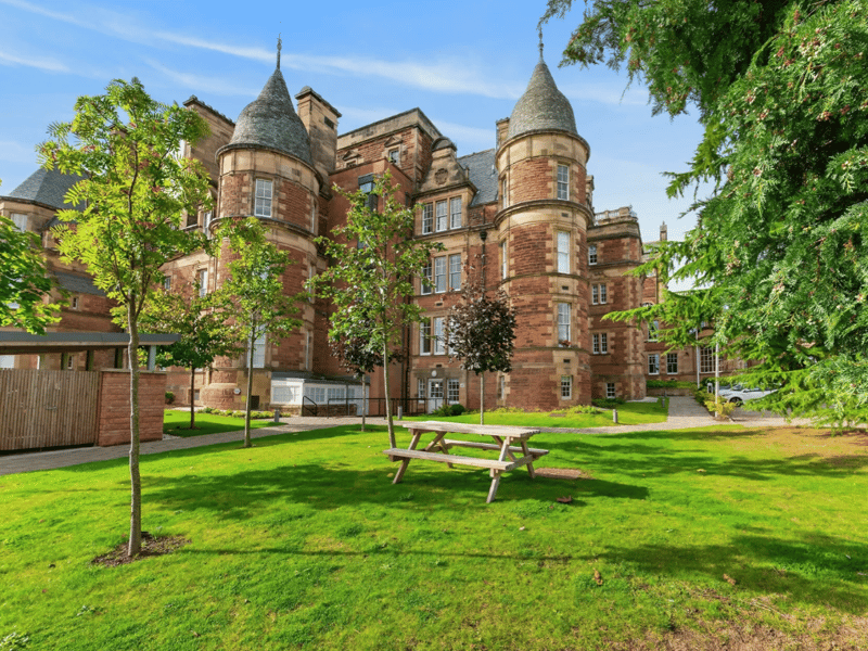 One of Craighouse's most attractive features is its extensive landscaped grounds, which provide residents with a remarkable sense of space and tranquillity rarely found so close to the city centre. 