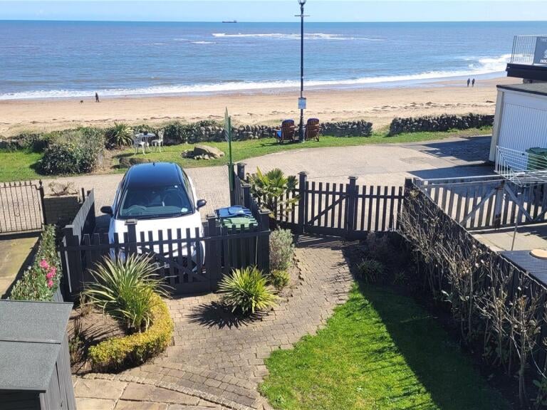 YOUR MOVE Chris Stonock, Sunderland