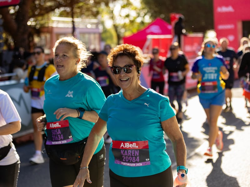 Great South Run purple wave