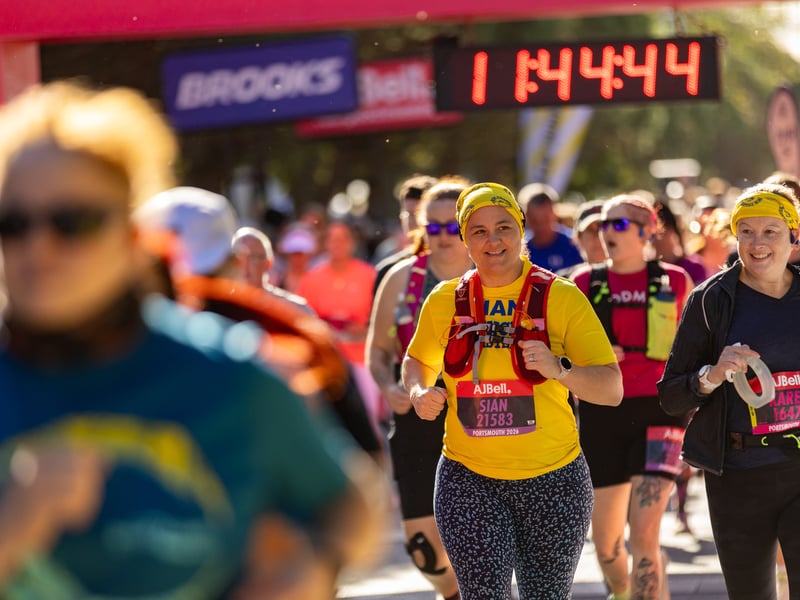 Great South Run purple wave