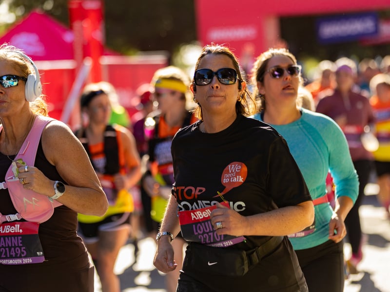 Great South Run purple wave
