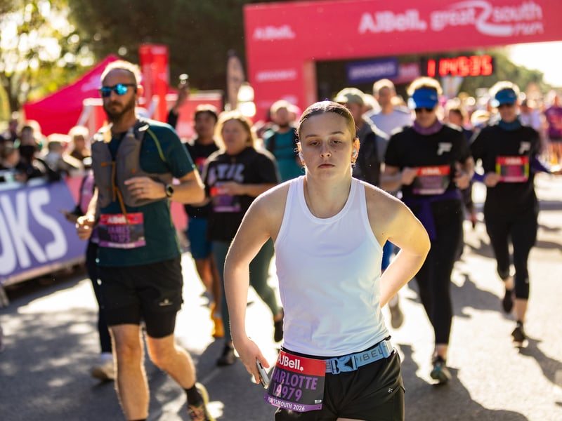 Great South Run purple wave