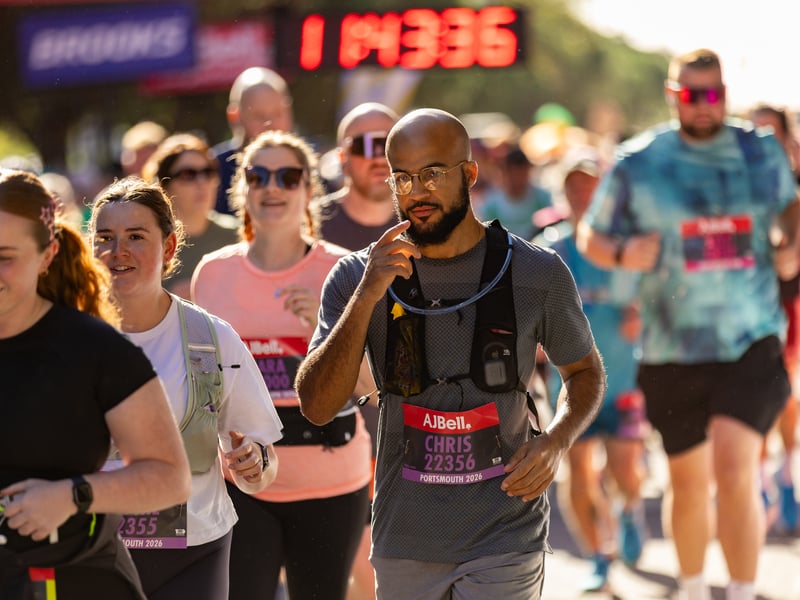Great South Run purple wave