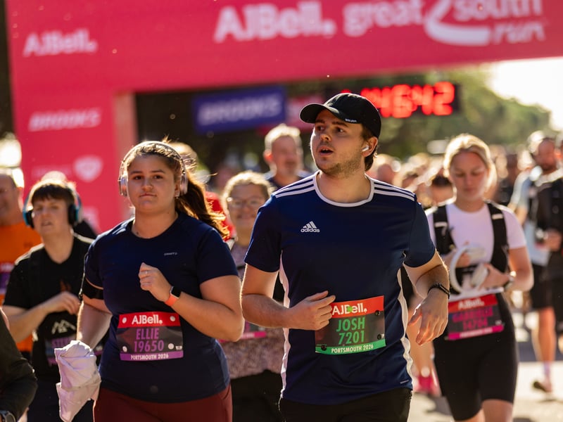 Great South Run purple wave