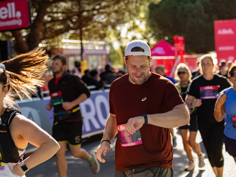 Great South Run purple wave