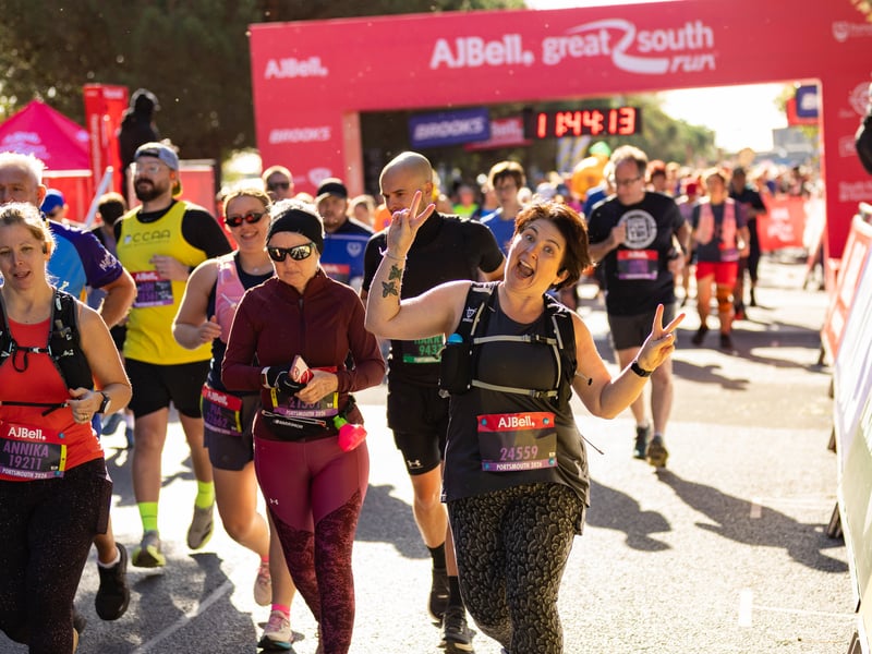 Great South Run purple wave
