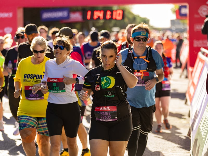 Great South Run purple wave