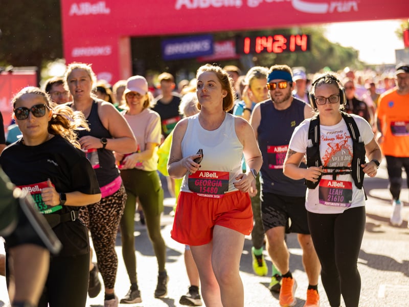 Great South Run purple wave
