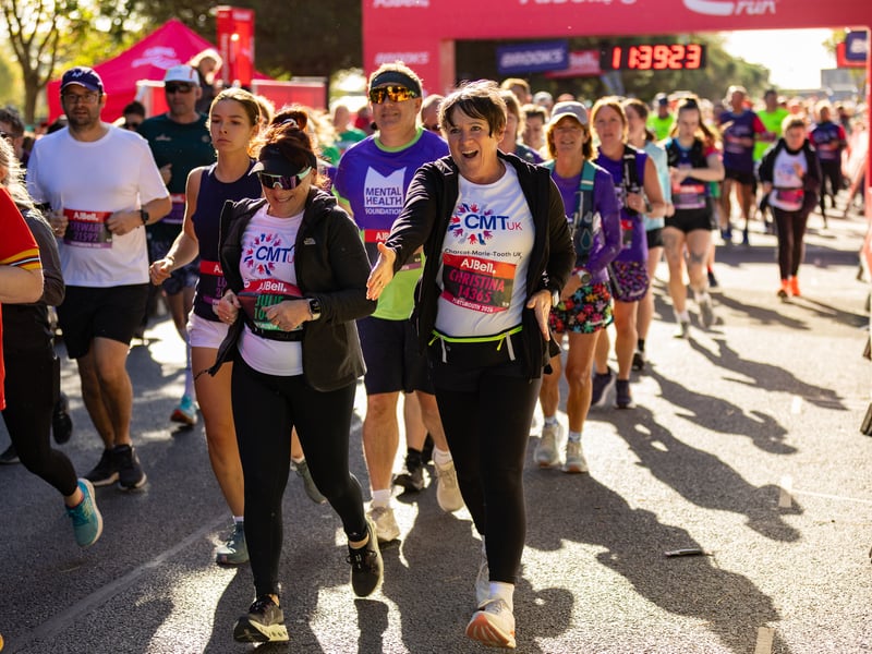 Great South Run purple wave