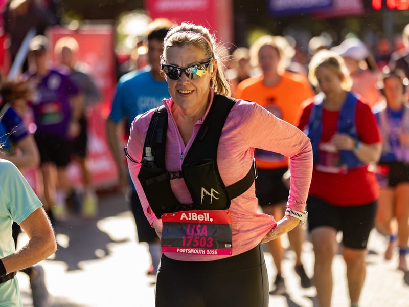 Great South Run 2026 blue and pink waves