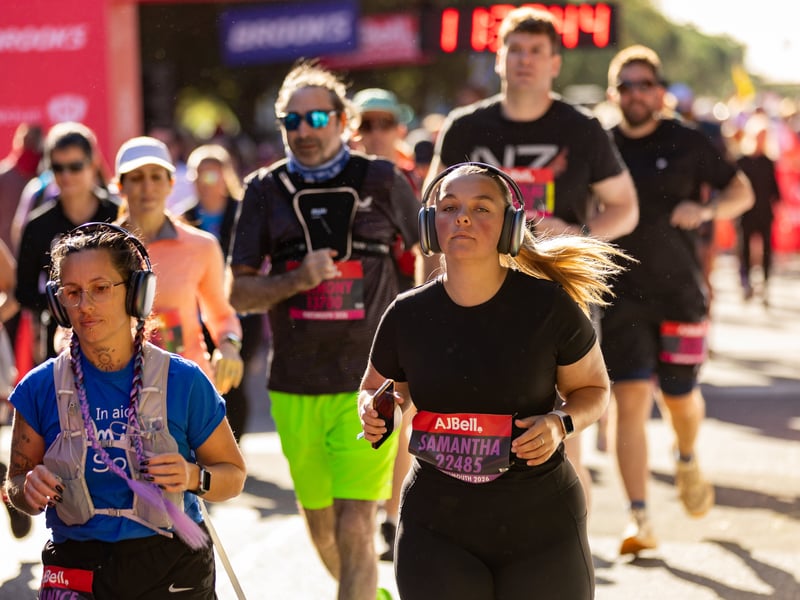 Great South Run 2026 blue and pink waves