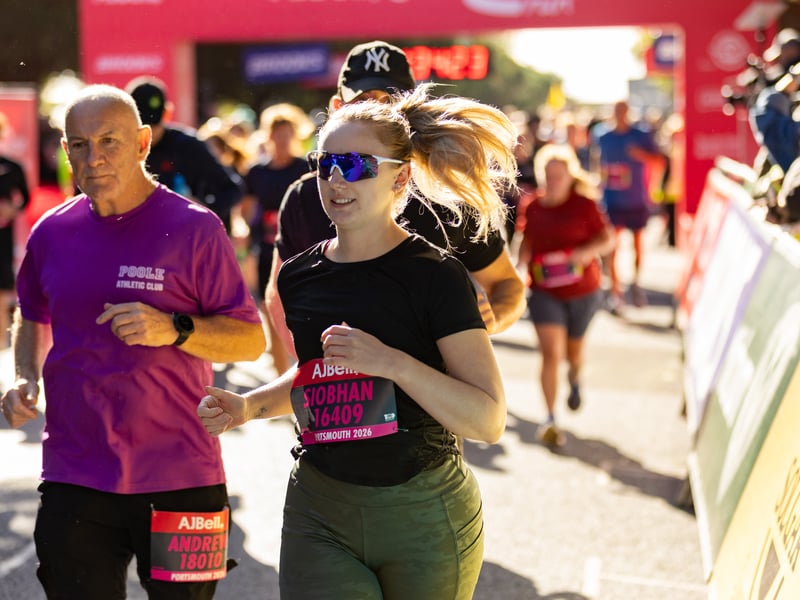 Great South Run 2026 blue and pink waves