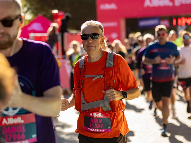 Great South Run 2026 blue and pink waves